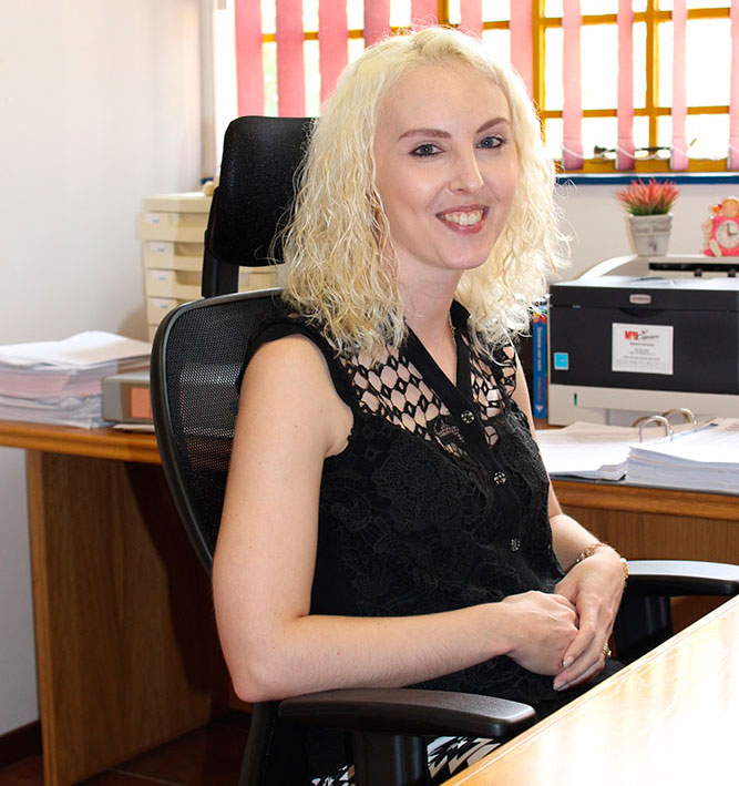 pf-staff-vicky-joubert-0001